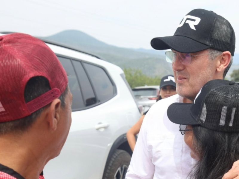 Senador se deslinda de empresas investigadas por huachicol