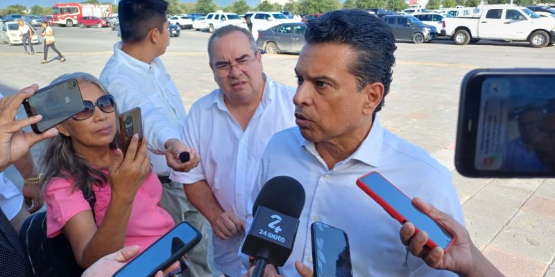 Destapa Gattás interés por una diputación federal
