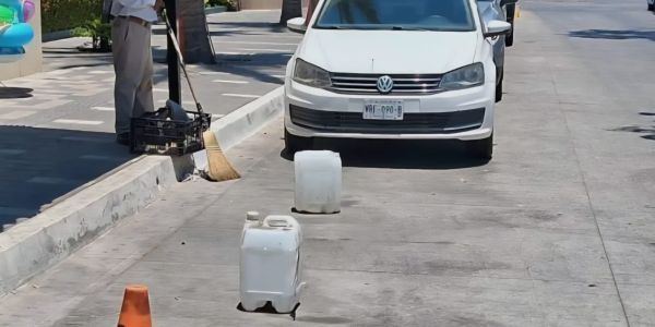 Hasta mil 800 pesos puede costar la multa por apartar espacios de estacionamiento
