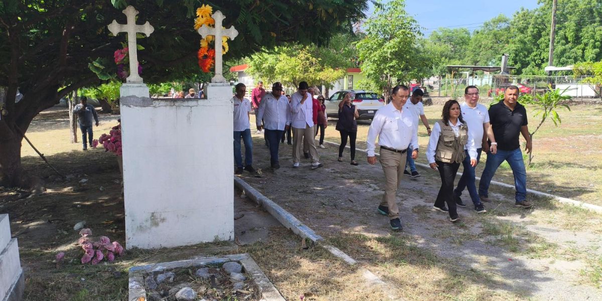 Coordina Municipio con el sector salud, acciones para combatir el dengue en panteones