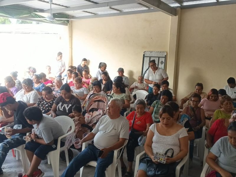 Astrid Sontoya reúne a más de 90 vecinos en La Ladrillera y fortalece el trabajo territorial