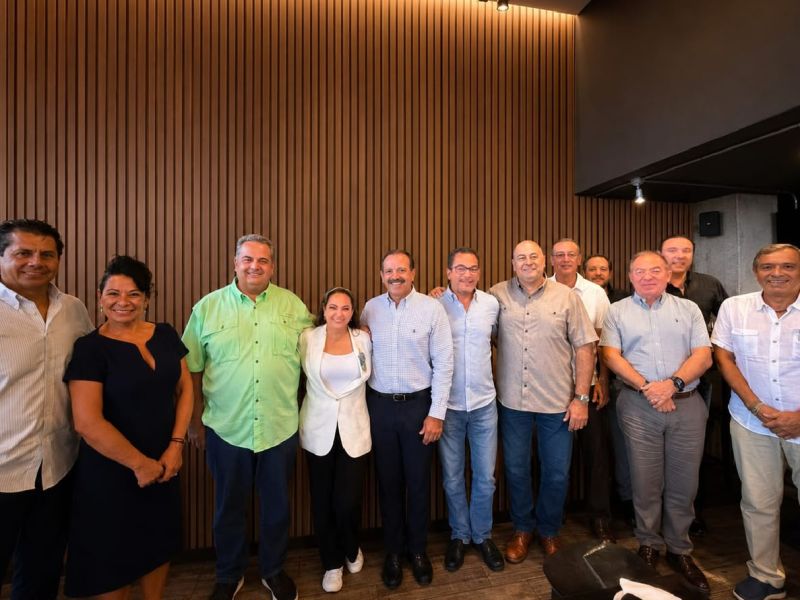 Se reúne Olga Sosa con representantes del sector camaronero del sur de Tamaulipas