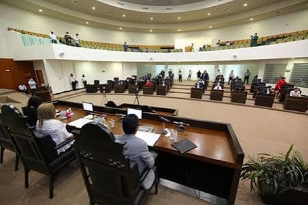 Van contra las deudas ocultas que heredan los alcaldes