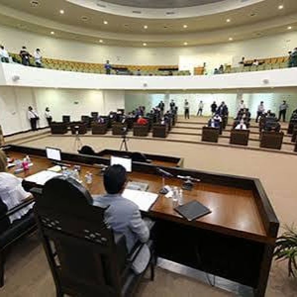 Van contra las deudas ocultas que heredan los alcaldes