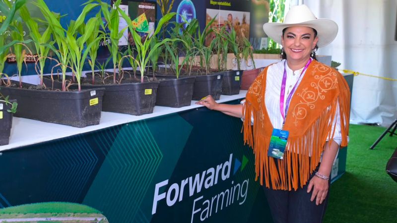Destaca Olga Sosa innovación en el campo durante la presentación de Forward Farming de Bayer en México