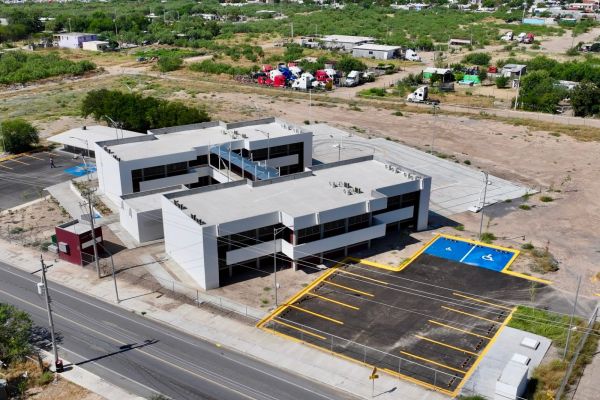 Carmen Lilia Canturosas le cumple a familias del poniente: abren inscripciones para nueva primaria en El Progreso