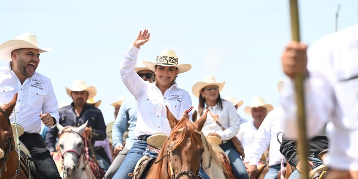 Cabalgata une a los pueblos: Olga Sosa en el 399 aniversario de Palmillas