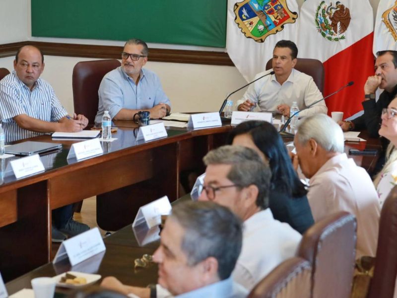 “La instrucción es clara, calle y atención directa a la gente”: Lalo Gattás