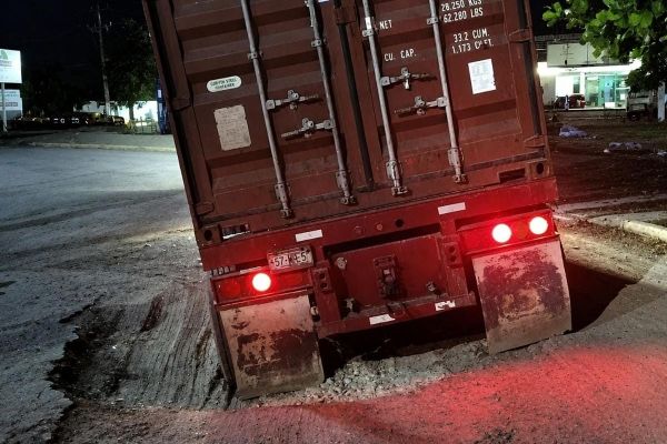 El Mante, la ciudad del bache: accesos destrozados ponen en riesgo a conductores