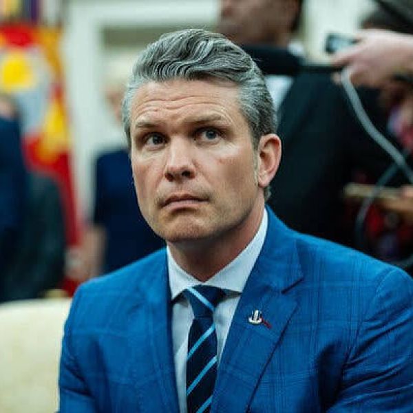 Secretario de Guerra de EU advierte que cárteles son objetivos militares