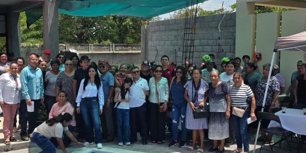 Astrid Sontoya suma voluntades por El Mante