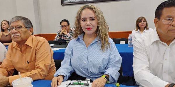 Liz Luna gana terreno rumbo al 2027