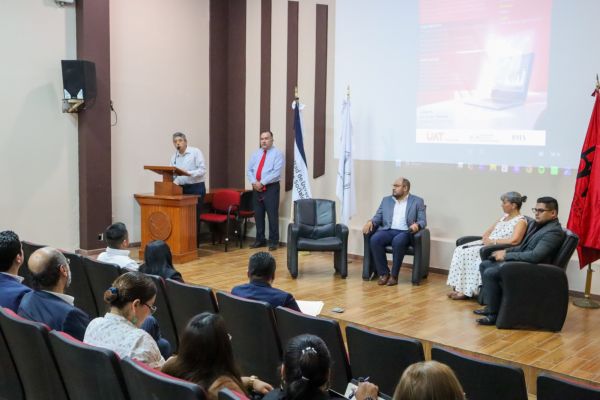 Realiza la UAT foro de análisis sobre derechos de las audiencias