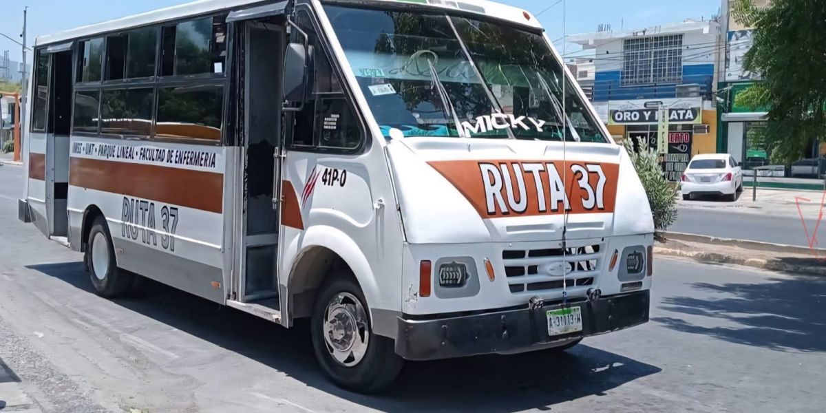 Entra en operación nueva ruta de transporte público en Victoria