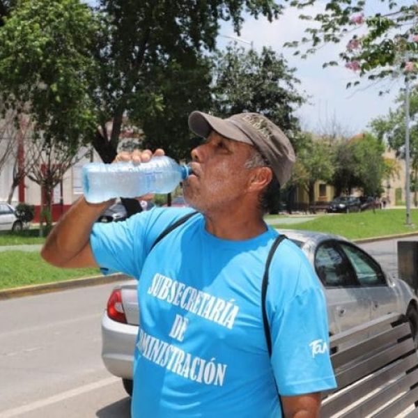 Con más de 42 grados en el termómetro, alertan por golpe de calor en Tamaulipas