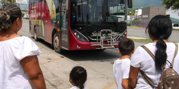Transporte híbrido gratuito rebasará los 3 mil usuarios diarios con el regreso a clases