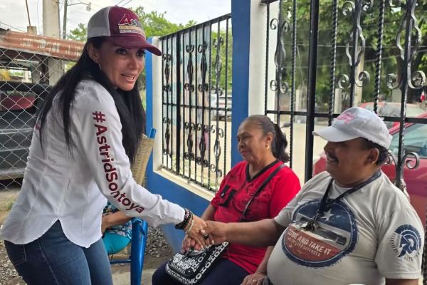 Astrid Sontoya fortalece apoyo a familias con Mercadito