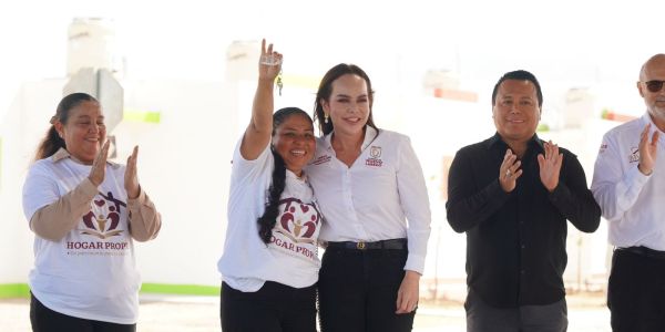 Carmen Lilia Canturosas impulsa vivienda digna y patrimonio para quienes más lo necesitan