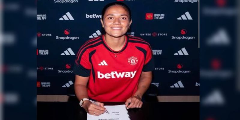 De Tamaulipas al Manchester United; Rebeca Bernal hace historia y jugará en WSL