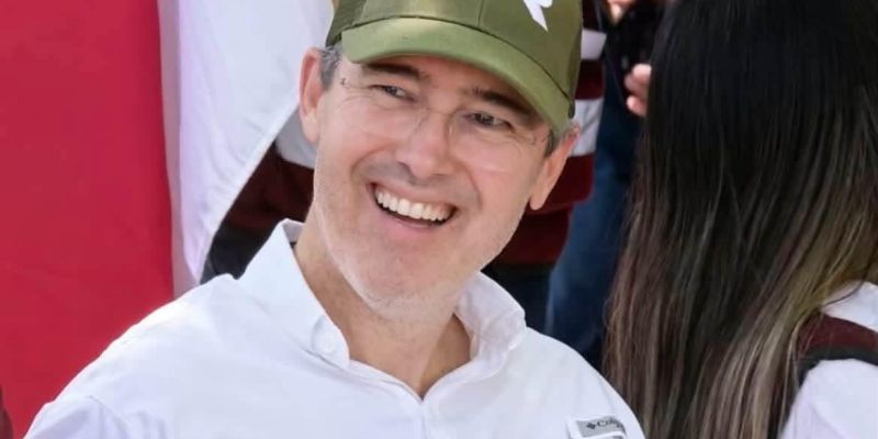 JR da la cara y aclara su relación con Sergio Carmona
