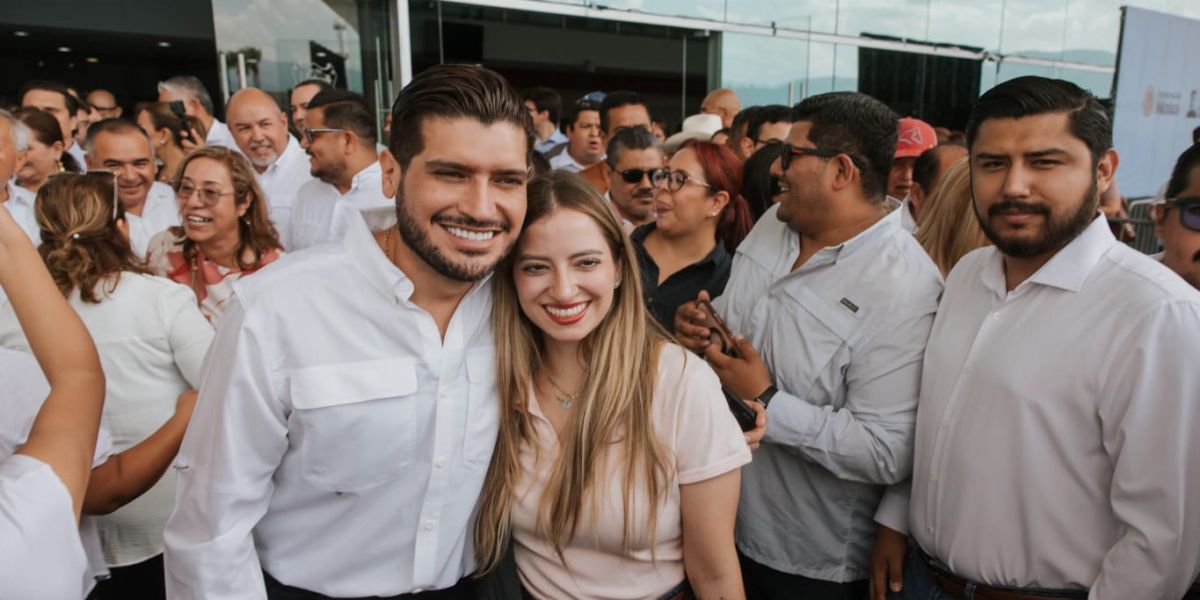 Evade Alcalde Beto Granados preguntas sobre visas y contratista