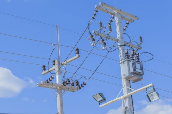 Victoria y la zona centro cargan un rezago eléctrico de más de 4 mil millones de pesos