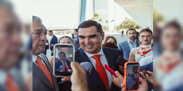 MC marca distancia y rechaza ser comparsa de Morena
