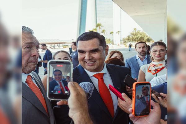 MC marca distancia y rechaza ser comparsa de Morena