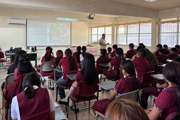 Fortalece gobierno de Nuevo Laredo prevención de conductas antisociales y suicidio entre jóvenes