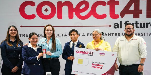 Carmen Lilia fortalece conectividad de universitarios del Tec y Normal Cuauhtémoc con internet movil gratis