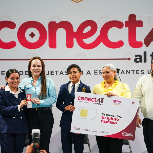 Carmen Lilia fortalece conectividad de universitarios del Tec y Normal Cuauhtémoc con internet movil gratis