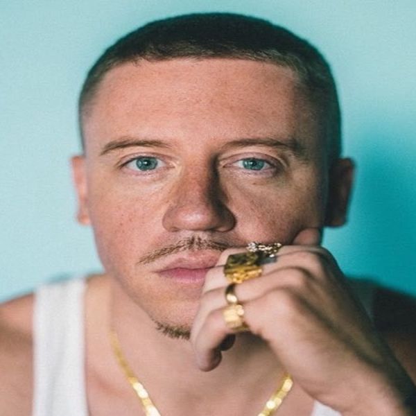 Macklemore llama a más artistas a levantarse  por Palestina y anuncia gira ‘Free Palestine’