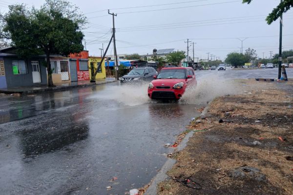 No da tregua la lluvia en Victoria; frente frío y zona de baja presión mantienen temporal