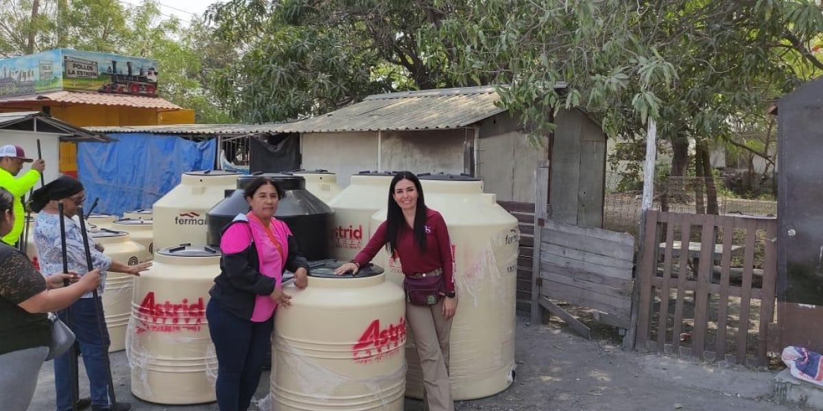 Cerca de 700 tinacos a bajo costo: una de las acciones destacadas de Astrid Sontoya en El Mante