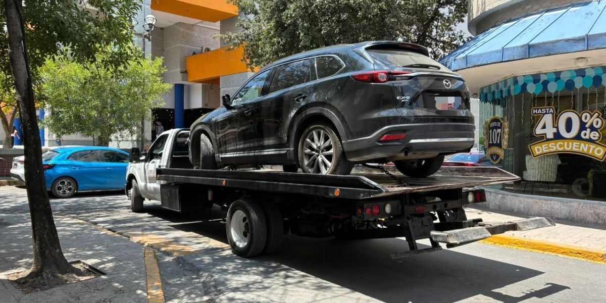 Crece malestar en Victoria por el operativo “Grúa”; cobros llegan hasta los 4 mil pesos