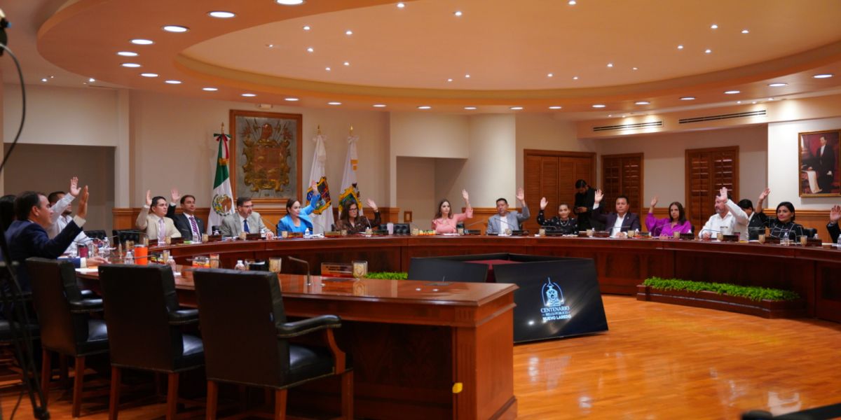 Aprueba Cabildo paquete de obras para mejorar vialidades y brindar seguridad a operadores de camiones carga