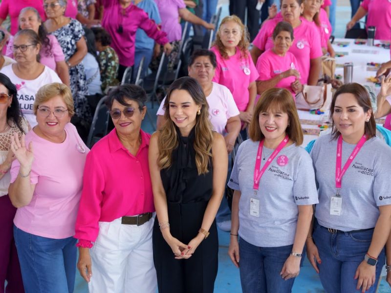 DIF Victoria lleva alegría y diversión a adultos mayores