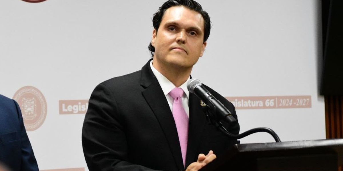 La clase política, bajo un mismo techo; Congreso confirma su primer informe