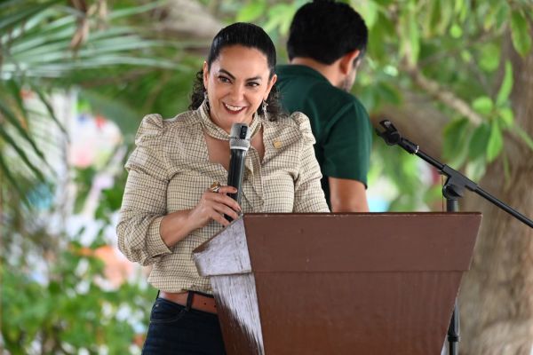 En la cuarta transformación defendemos los derechos de la niñez: Olga Sosa en primaria Norberto Treviño Zapata en Xicoténcatl