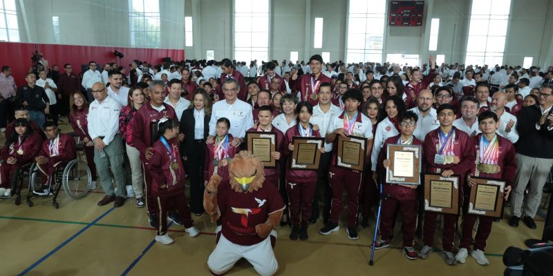 Reconoce Américo a medallistas paralímpicos y anuncia aumento de apoyos a deportistas y entrenadores
