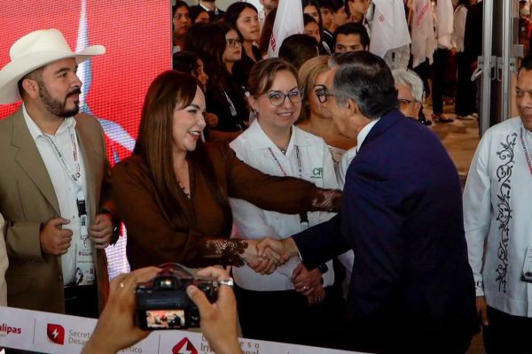Respalda Carmen Lilia Canturosas agenda energética de AméricoVillarreal con acciones sustentables en Nuevo Laredo