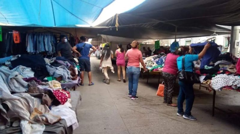 Alertan por banda de estafadores y ladrones que operan en los rodantes