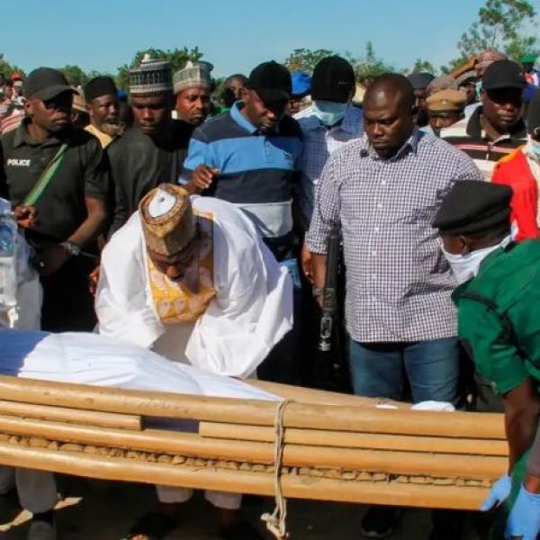 Ataque del Estado Islámico deja al menos 29 muertos en Nigeria