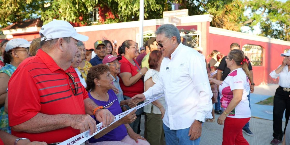 Continúa Armando Martínez modernización de Altamira con más calles pavimentadas
