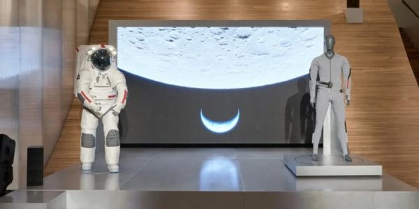Prada llega al espacio: astronautas de Artemis usarán prendas de la firma italiana