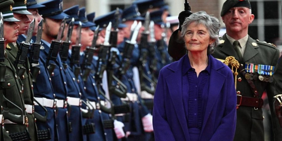 Catherine Connolly asume presidencia de Irlanda tras contundente victoria electoral