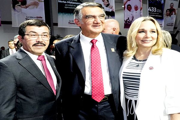 Respaldo de Américo Villarreal impulsa crecimiento de la UAT: Dámaso Anaya