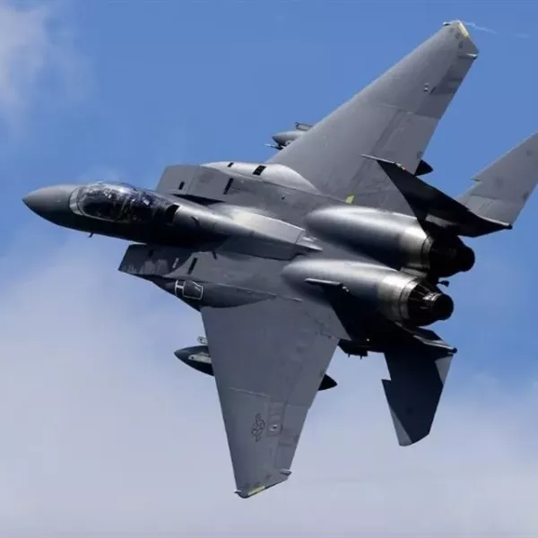 Rescatan a piloto de EE.UU. tras caída de avión F-15E en Irán
