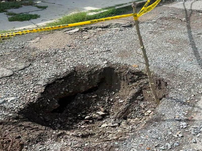 Alarma por presunto socavón en Victoria; lluvias reblandecieron el terreno