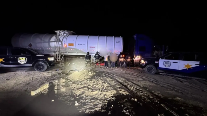 Aseguran 50 mil litros de combustible robado en Coahuila